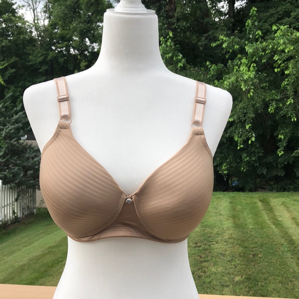 Warners beige bra